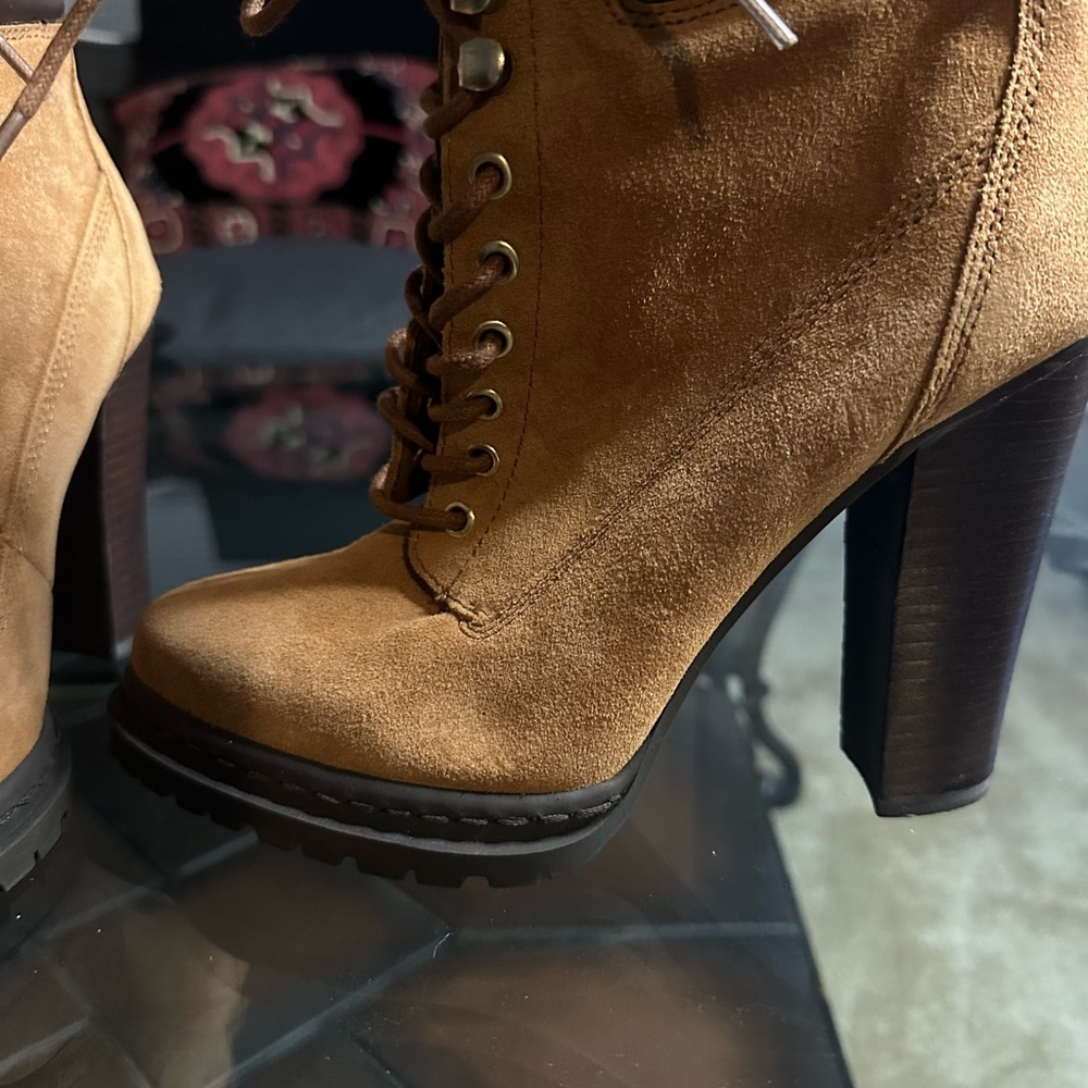 BCBGgeneration - Picture 3 of 6